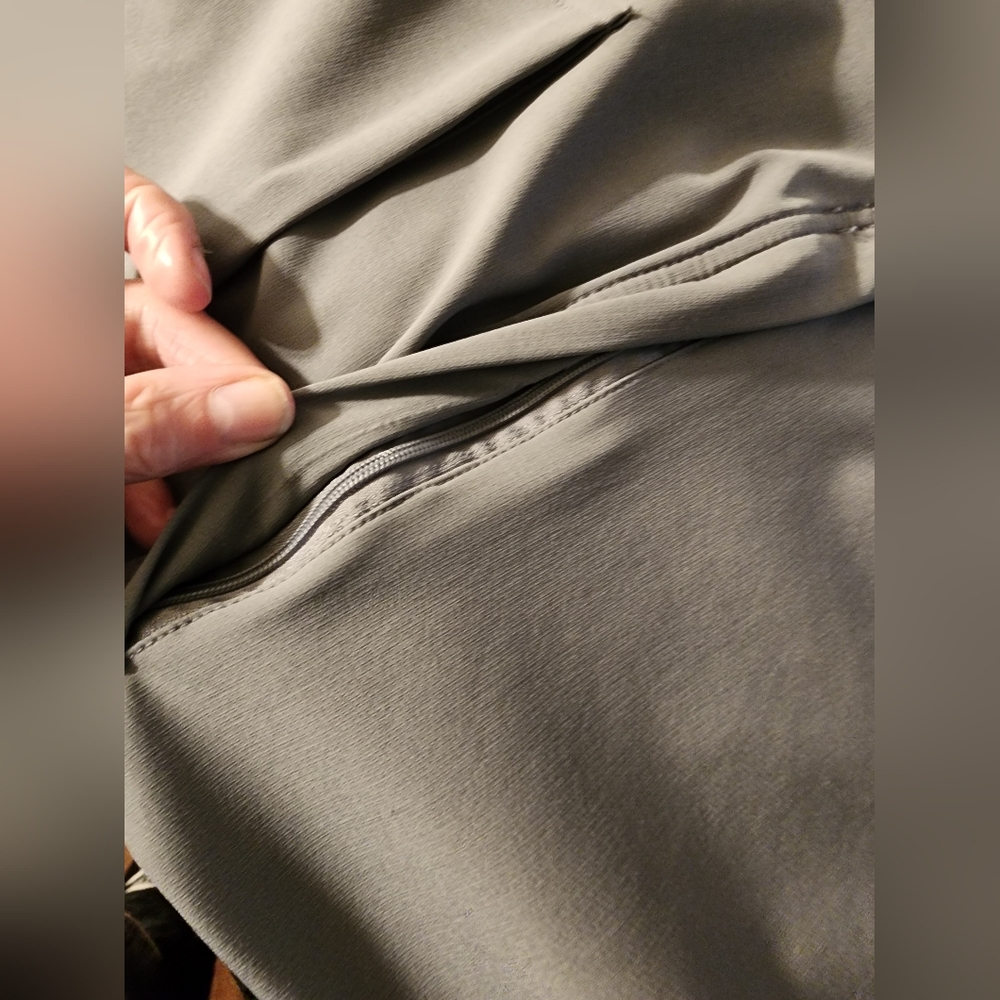 Adjustable pants - Picture 3 of 5